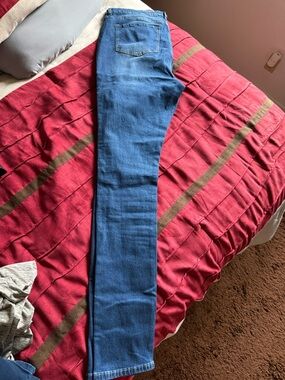 ALLOY Women's Skinny Jeans - Medium Blue Wash